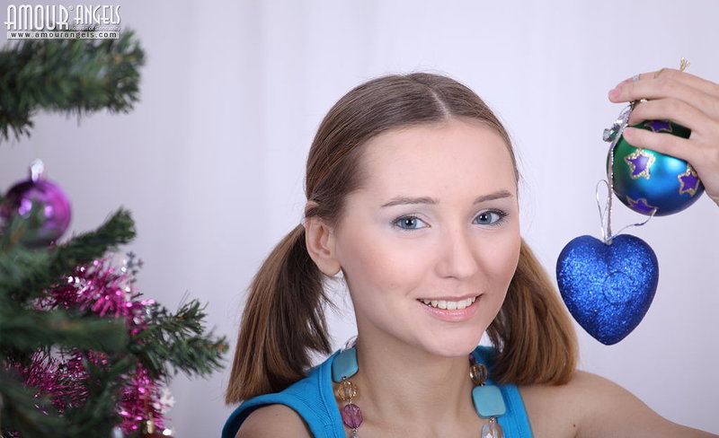 Ксения, 44