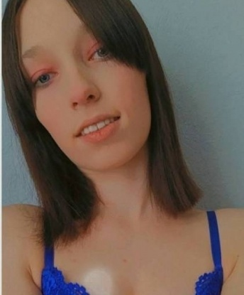 Юлиана, 21